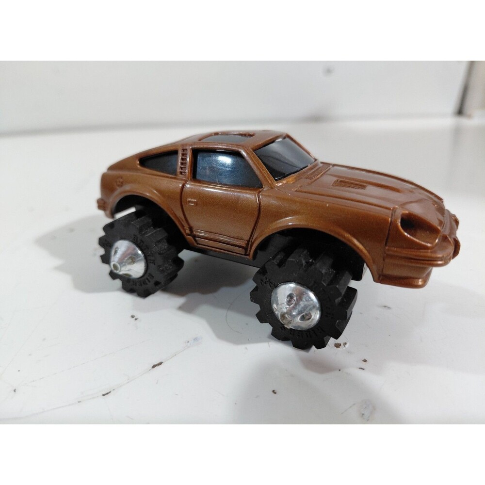 LJN Rough Rider 4x4 Battery Operated Datsun/Nissan 280z Sports Car